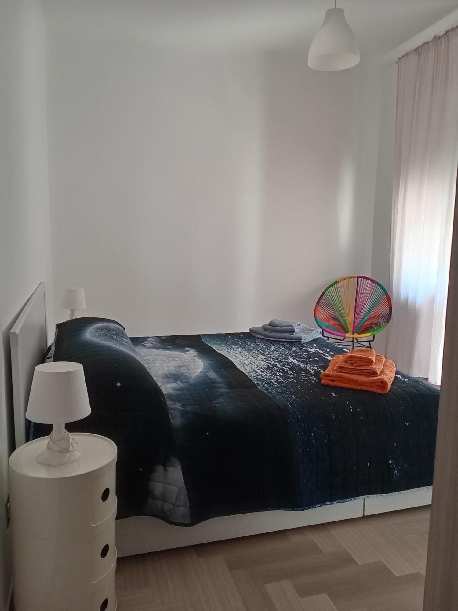 Love House - Apartment On The Beach 페스카라 외부 사진
