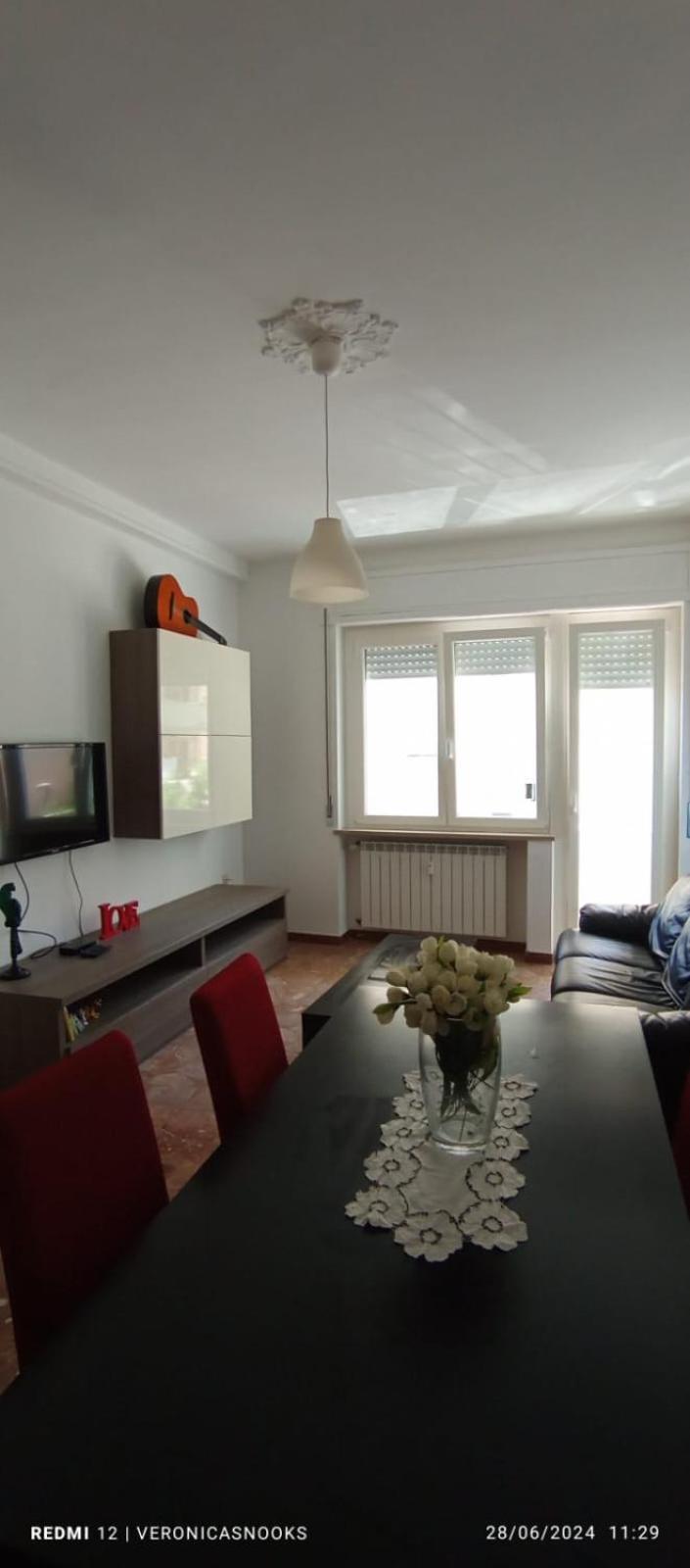 Love House - Apartment On The Beach 페스카라 외부 사진