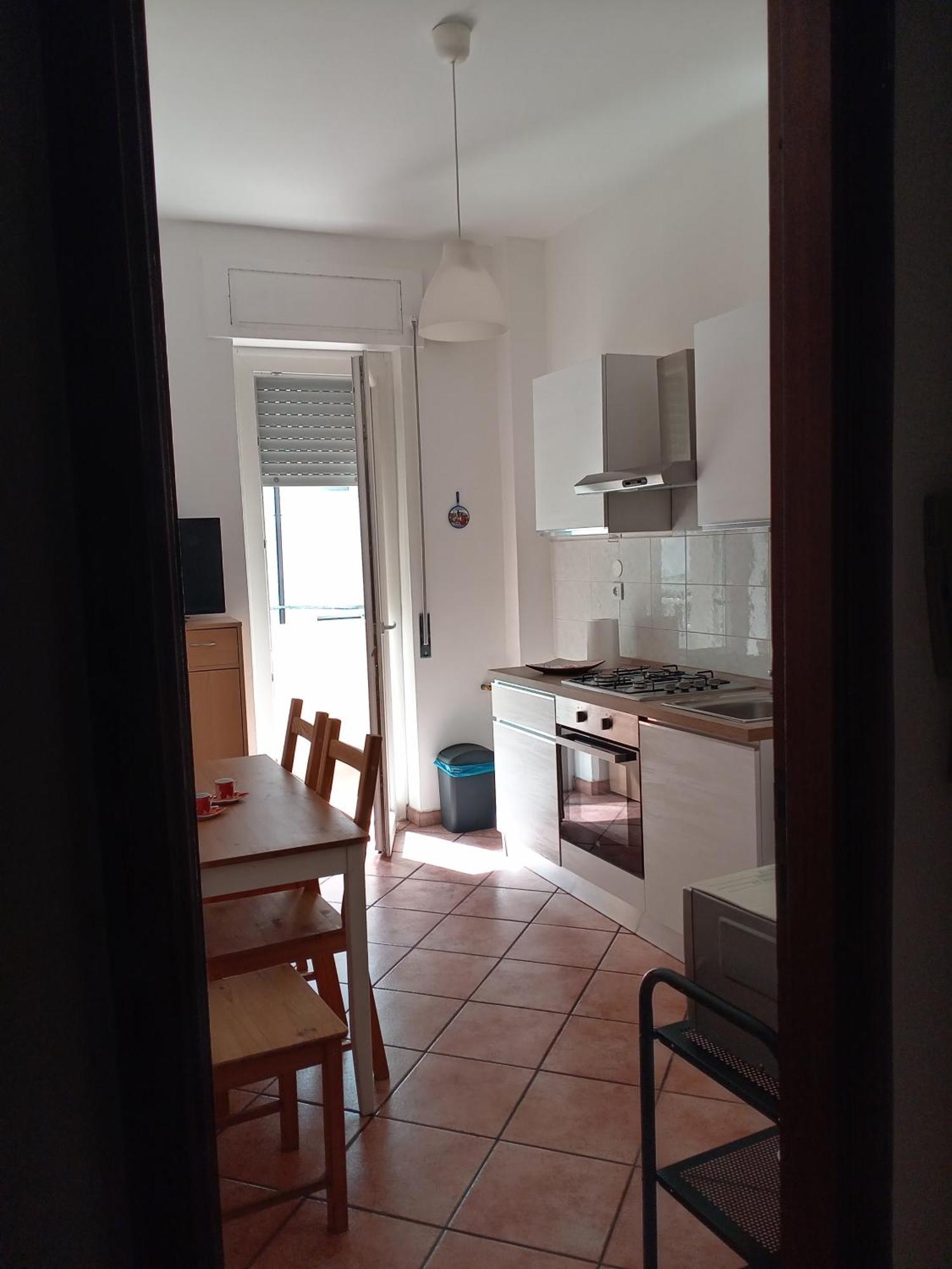 Love House - Apartment On The Beach 페스카라 외부 사진